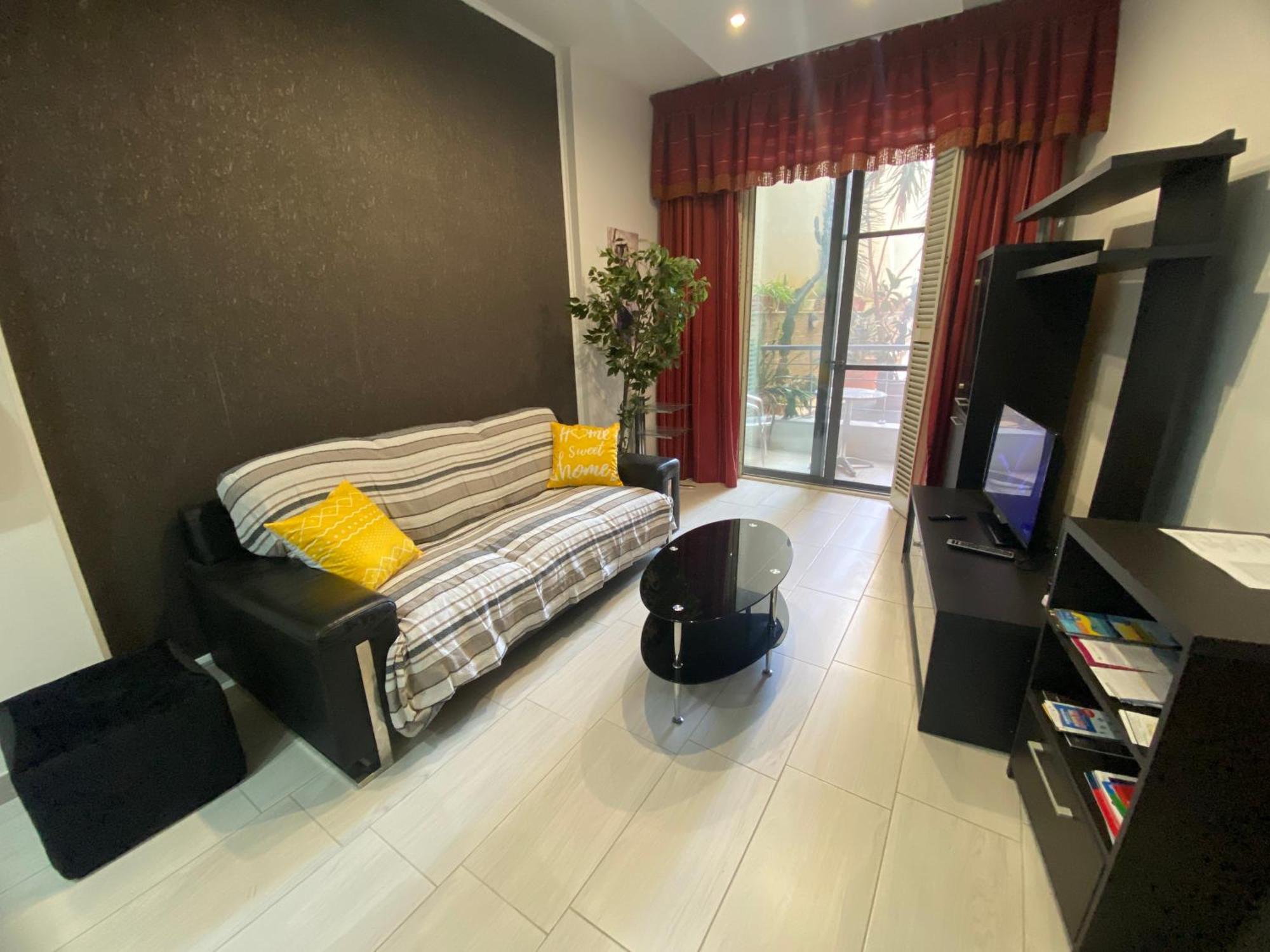 Bugibba Central Modern Apartment Сейнт Полс Бей Екстериор снимка